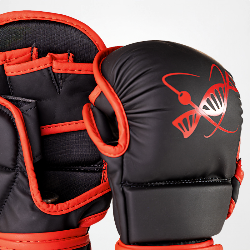 Guanti da Sparring MMA Rosso - Tsunami Nutrition