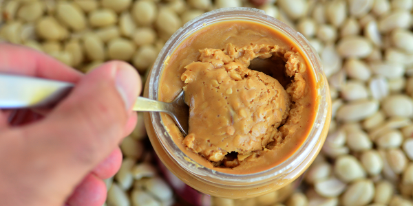 Il burro di arachidi fa ingrassare? Scopriamolo insieme 