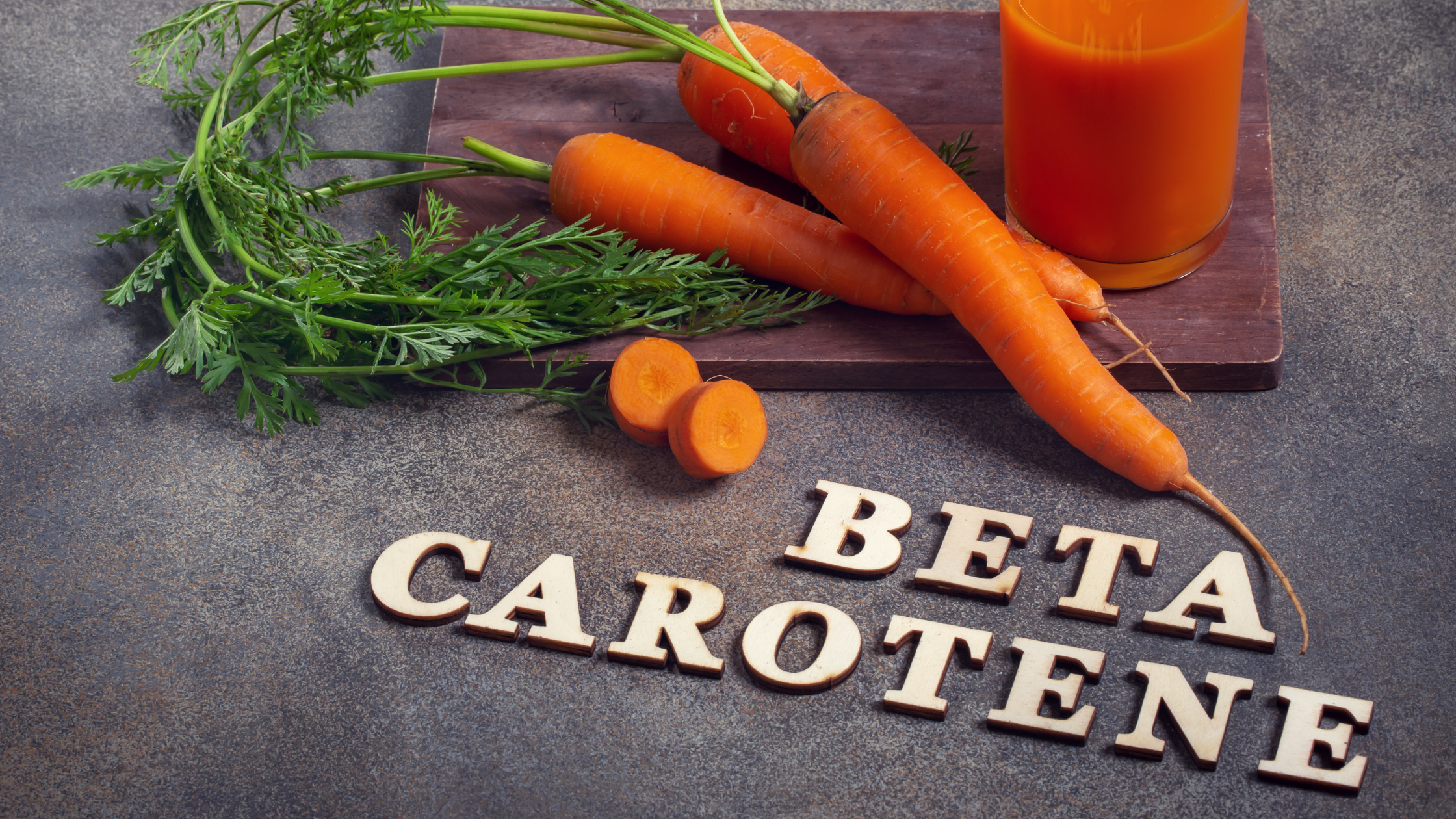 Beta-carotene: a cosa serve, benefici e proprietà